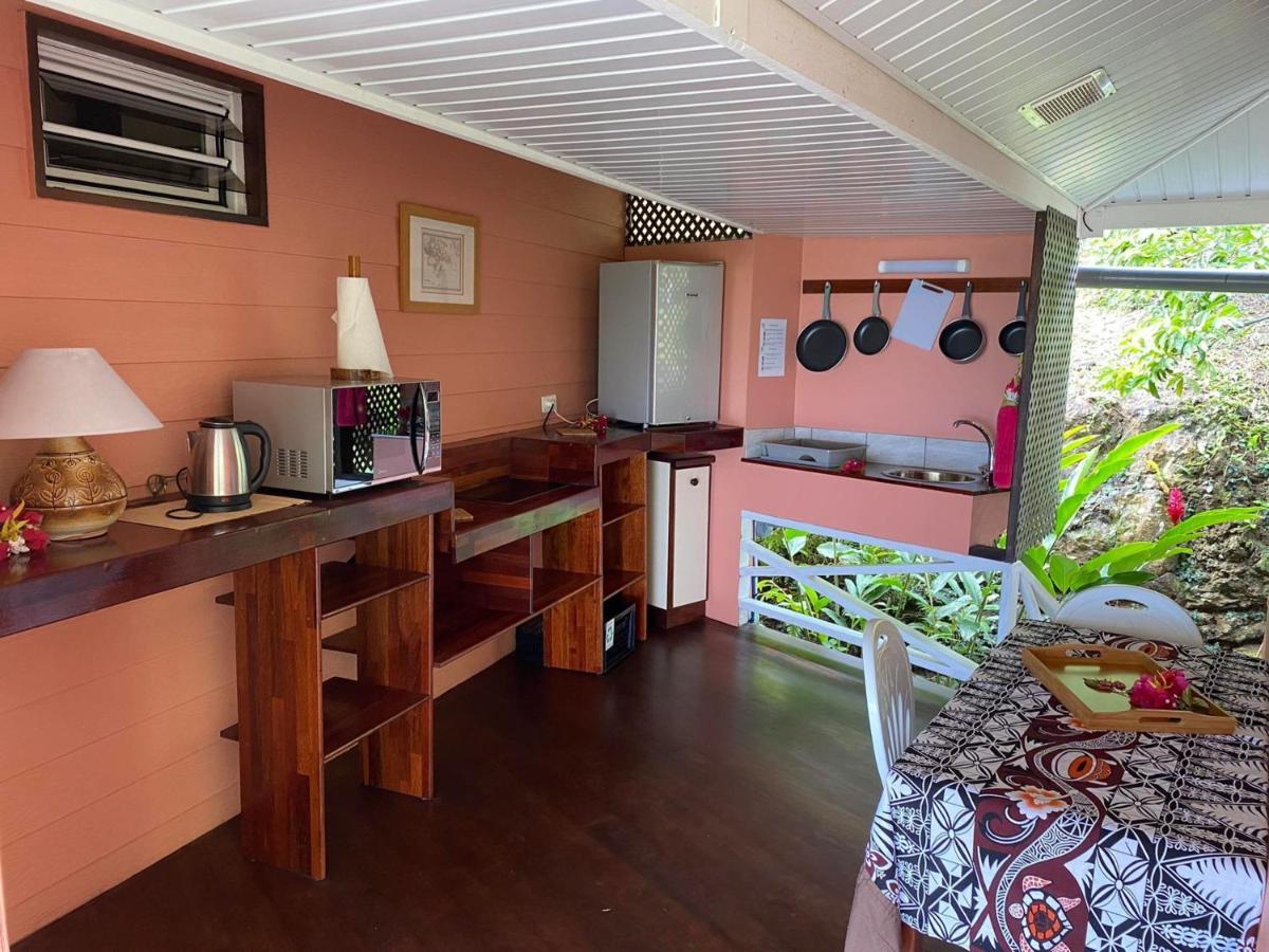 Bora Bora Holiday'S Lodge Экстерьер фото