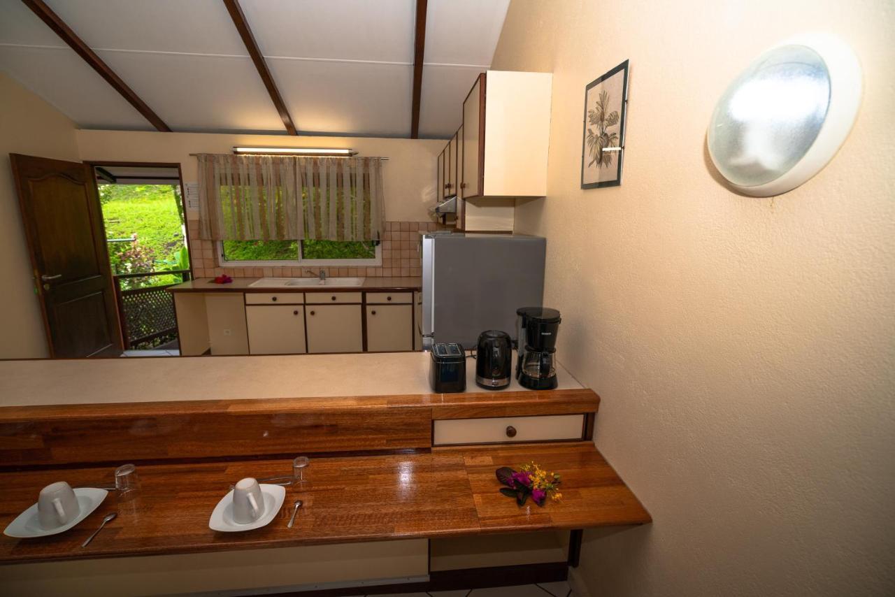 Bora Bora Holiday'S Lodge Экстерьер фото