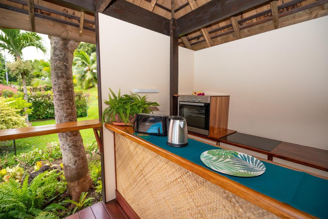 Bora Bora Holiday'S Lodge Экстерьер фото
